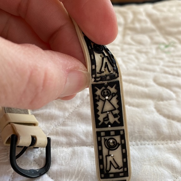 Hot Look watch with Japan Movt. Vintage 1994 fun watch with stick people band. - Picture 10 of 10